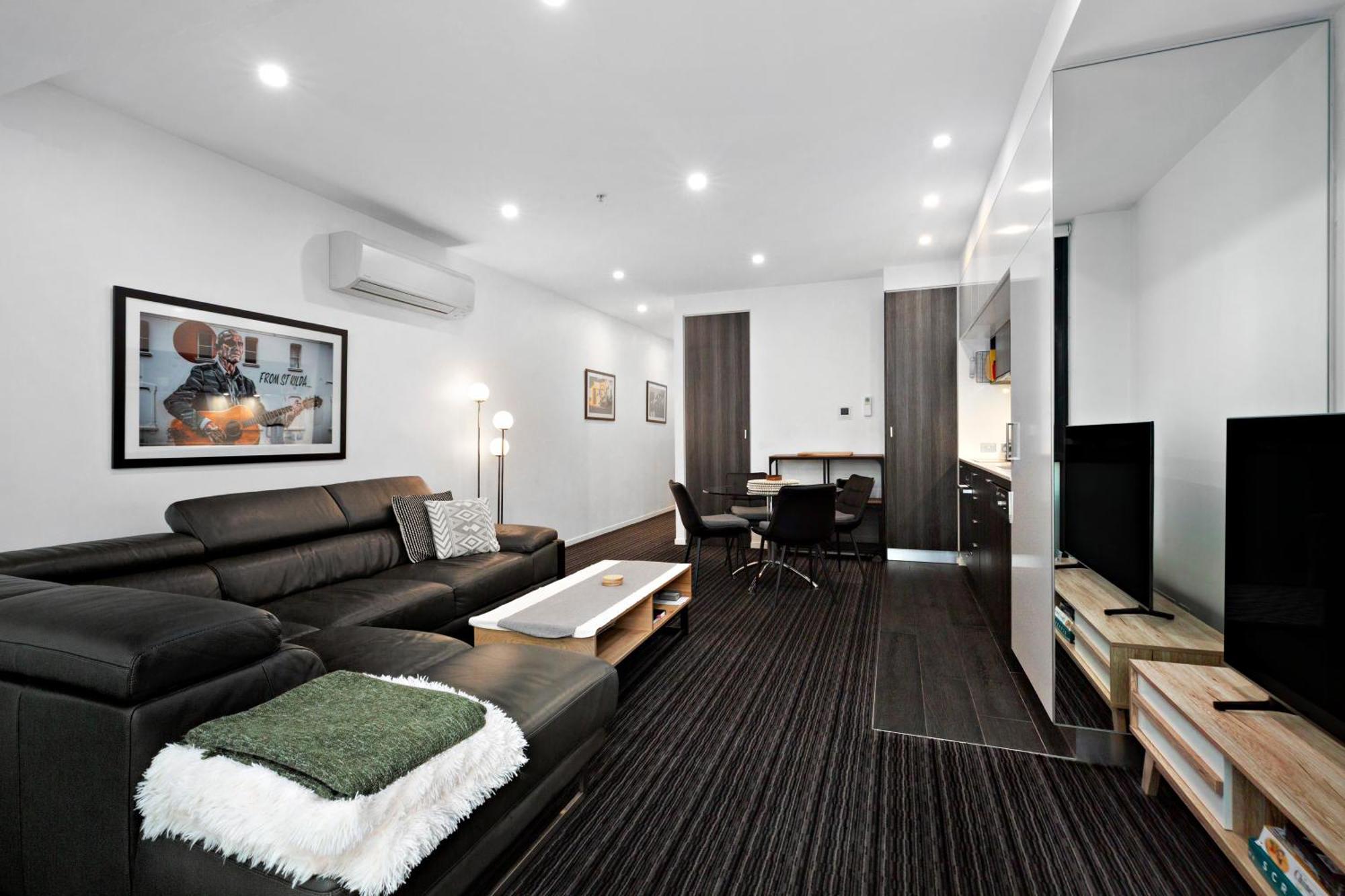 Modern, Quiet 1 Bed Apt on Fitzroy St, Opposite Albert Park Melbourne City Exterior foto